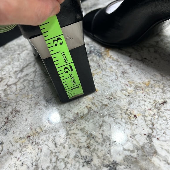 Chanel Black heels - Picture 16 of 17